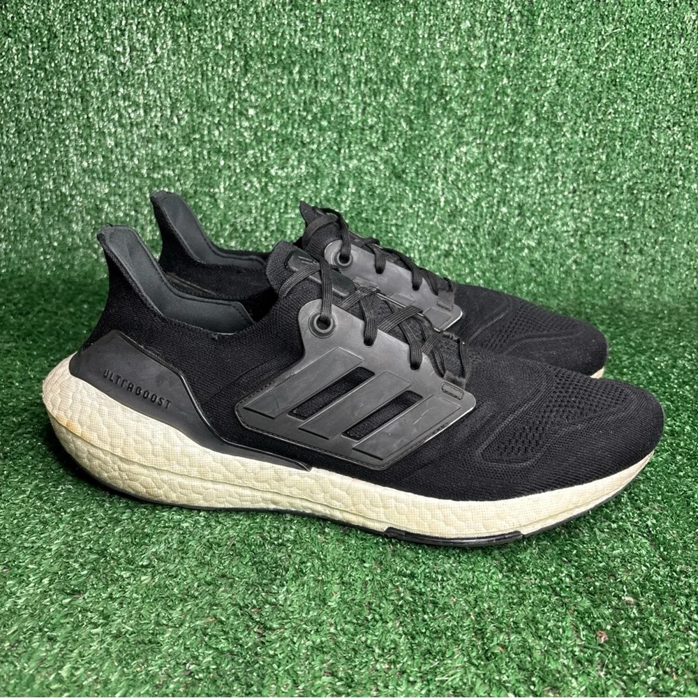 Adidas Ultra‎ Boost Model GX 3062 Size 12 Black Running Shoe